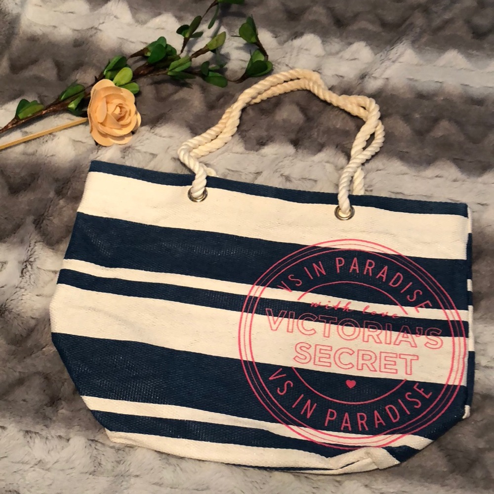 *Victoria Secrets* Beach Straw Bag